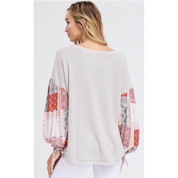 ❗️LAST❗️Waffle Knit Patchwork Top - Picture 4 of 7